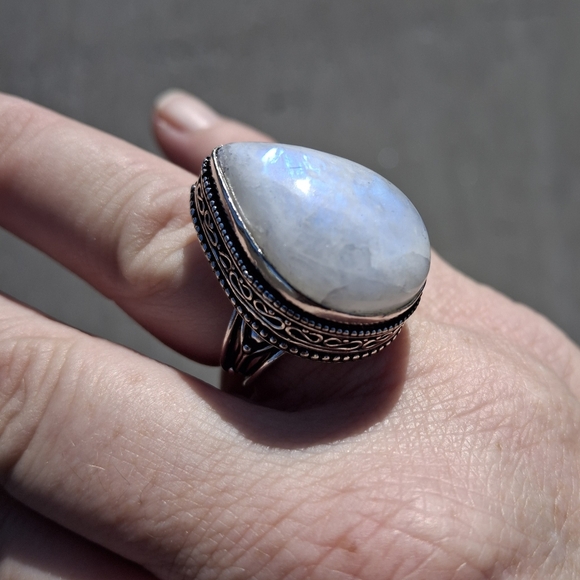 New Rainbow Moonstone 925 Silver Ring. - Picture 3 of 12